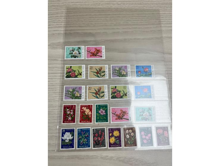 mostly in complete sests, including some blocks of 4. Large quantity. Please view.